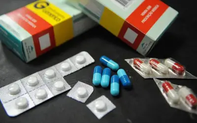 Levantamento revela que 98% dos farmacêuticos do Paraná enfrentam desabastecimento nas farmácias